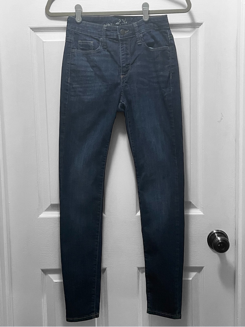 Universal Thread High Rise Skinny Jeans